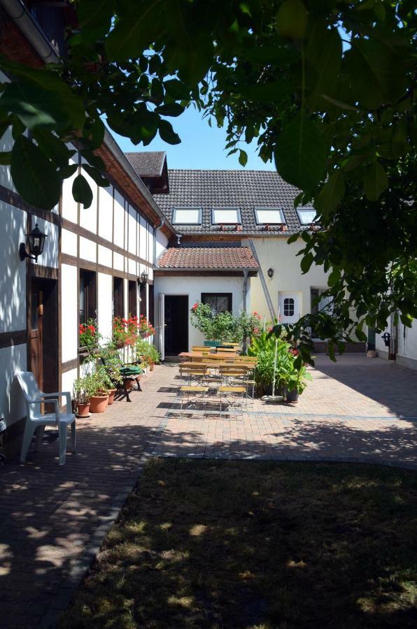 Pension Am Park Woerlitz Exterior photo